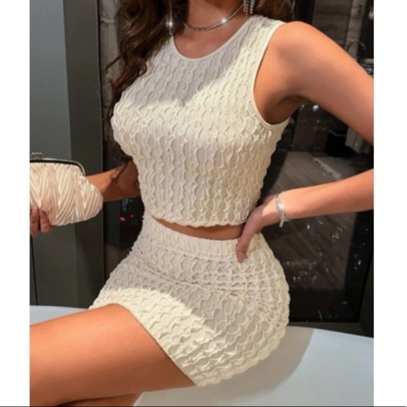 Women’s Two Piece Summer Cream Body Con Crop Tank and Skirt Set - Picture 4 of 5